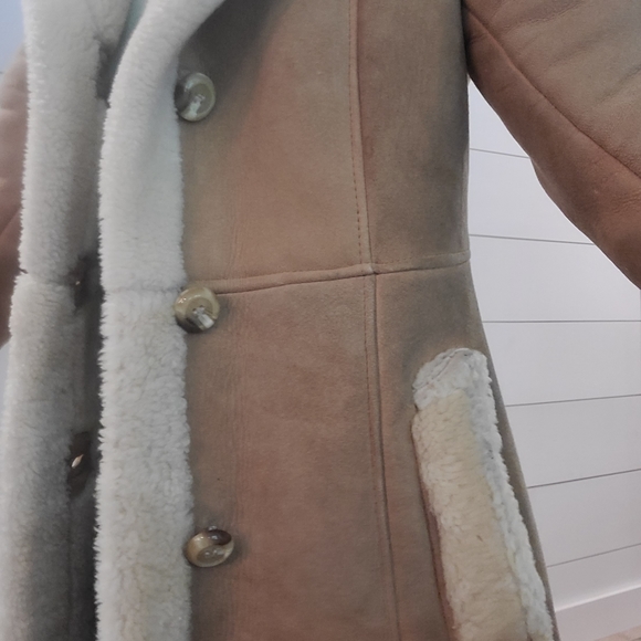 Shearling long coat - Picture 11 of 17